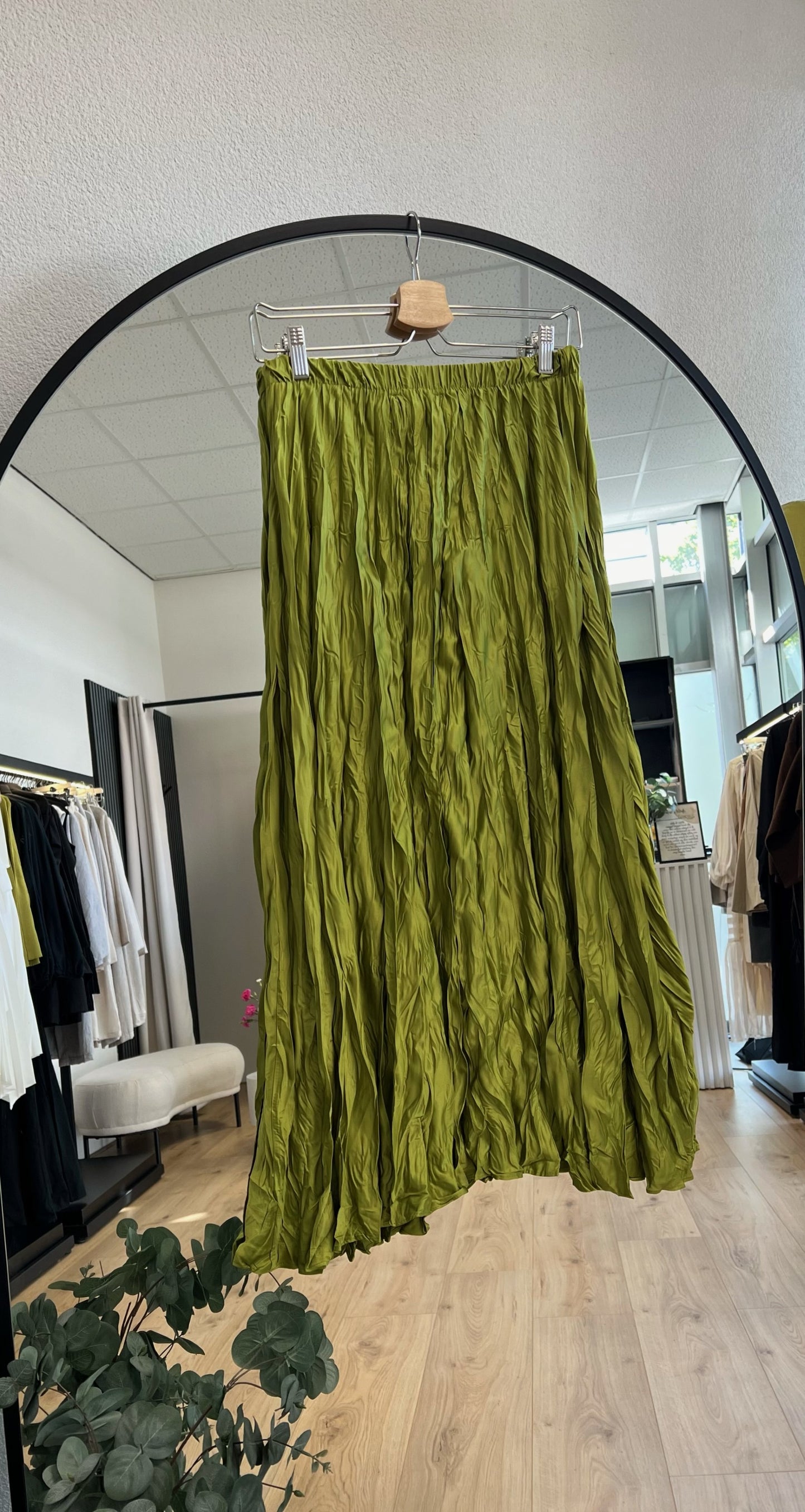 Crinkled Satin Skirt Olive Green