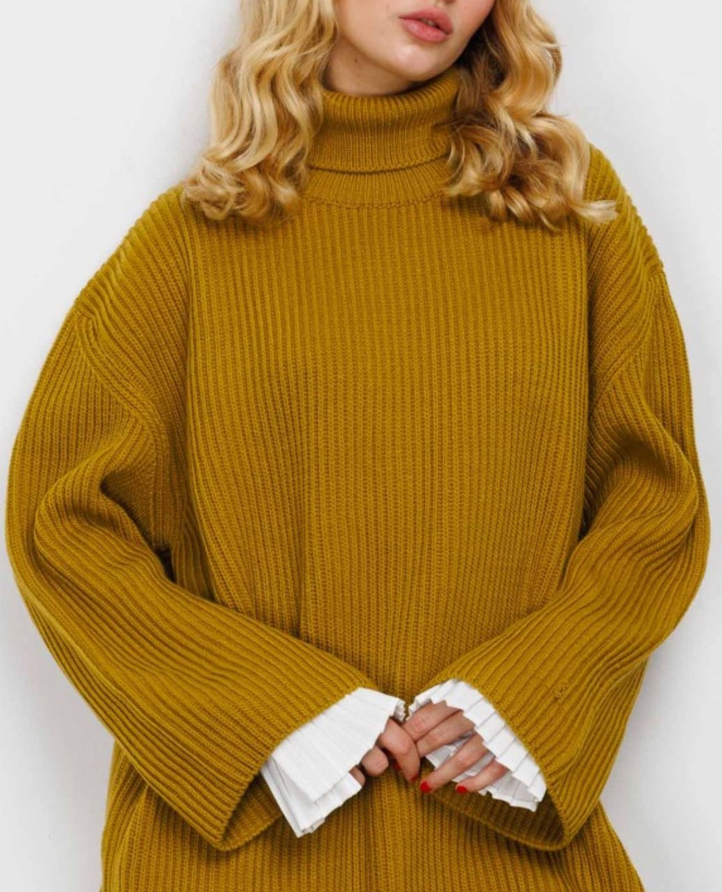 Pleated Crepe Cuff White