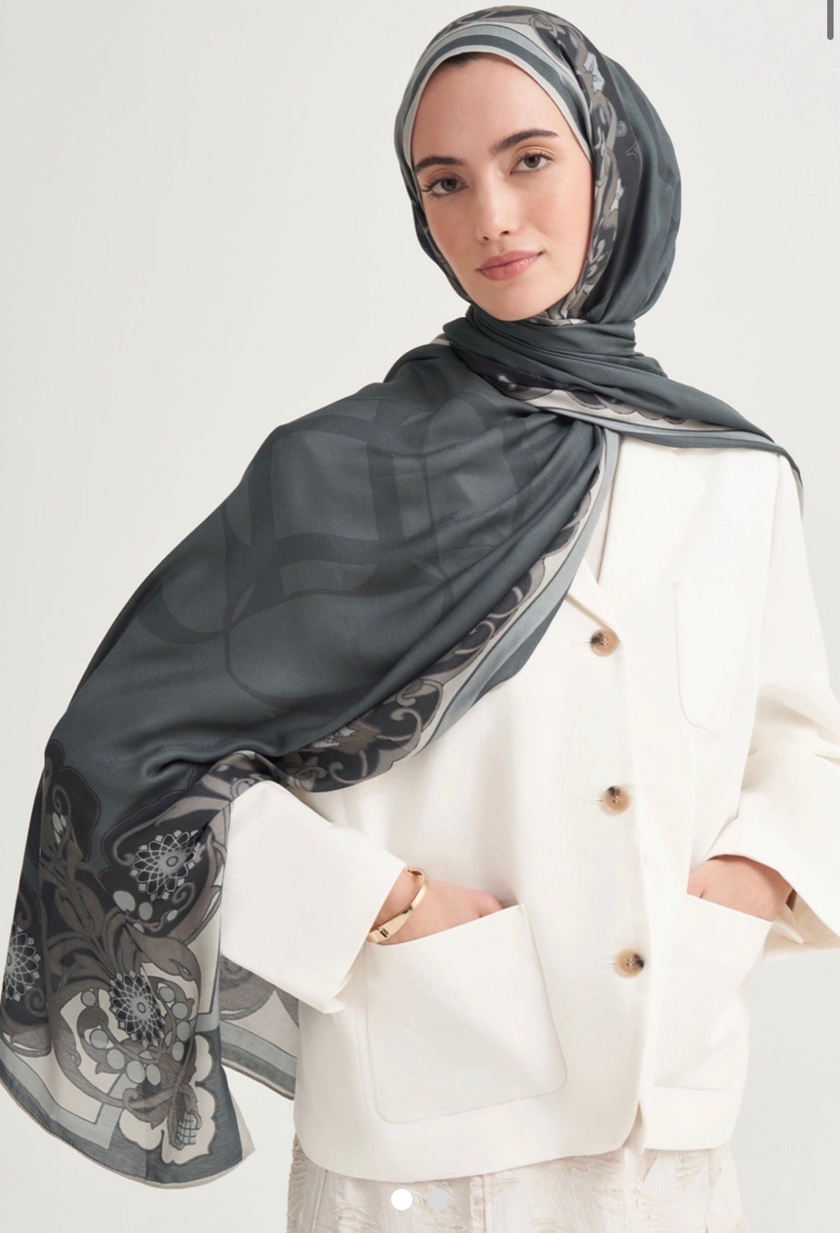 Olea Incira Scarf