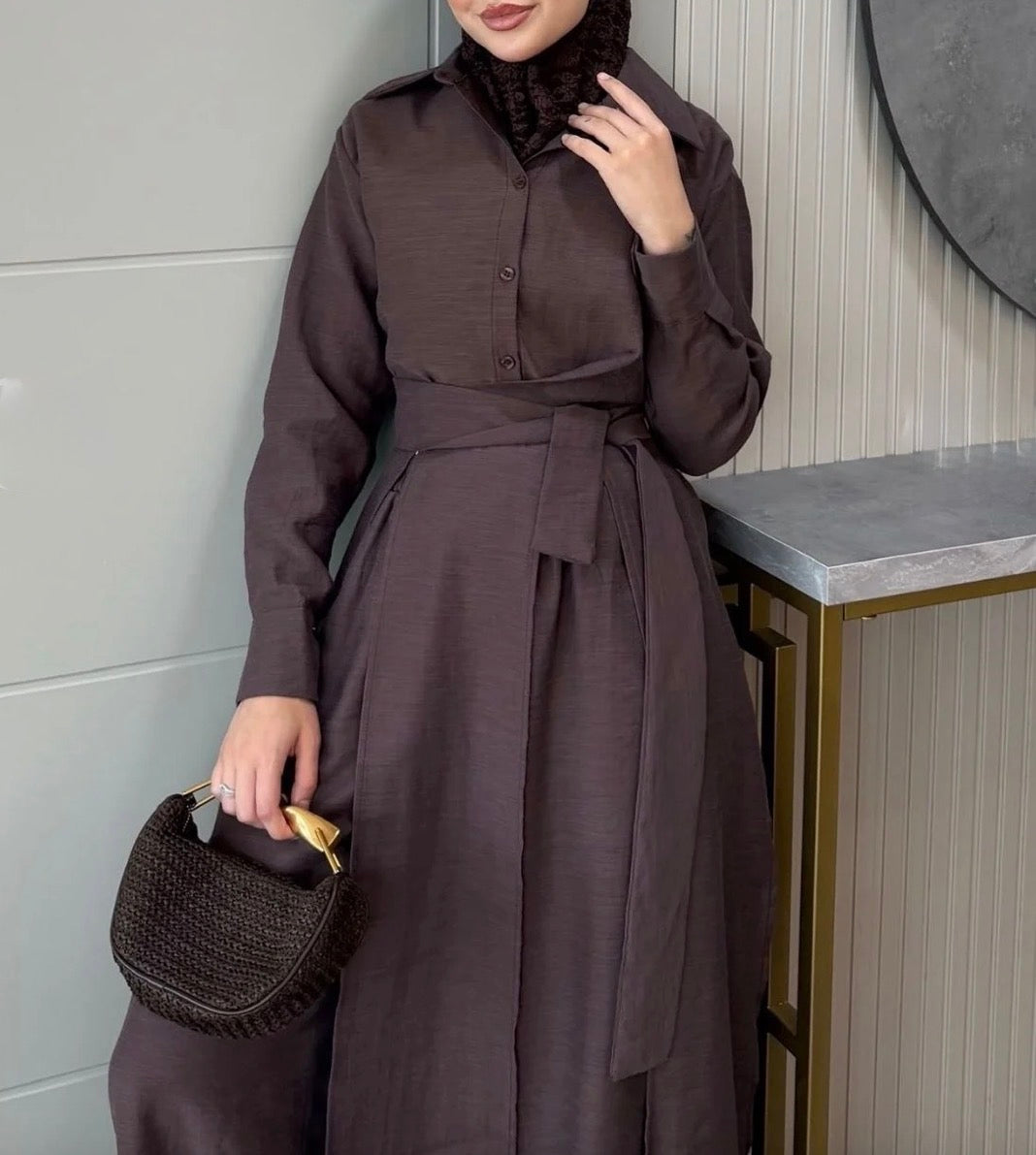 Linen Set with Slit Trousers Brown