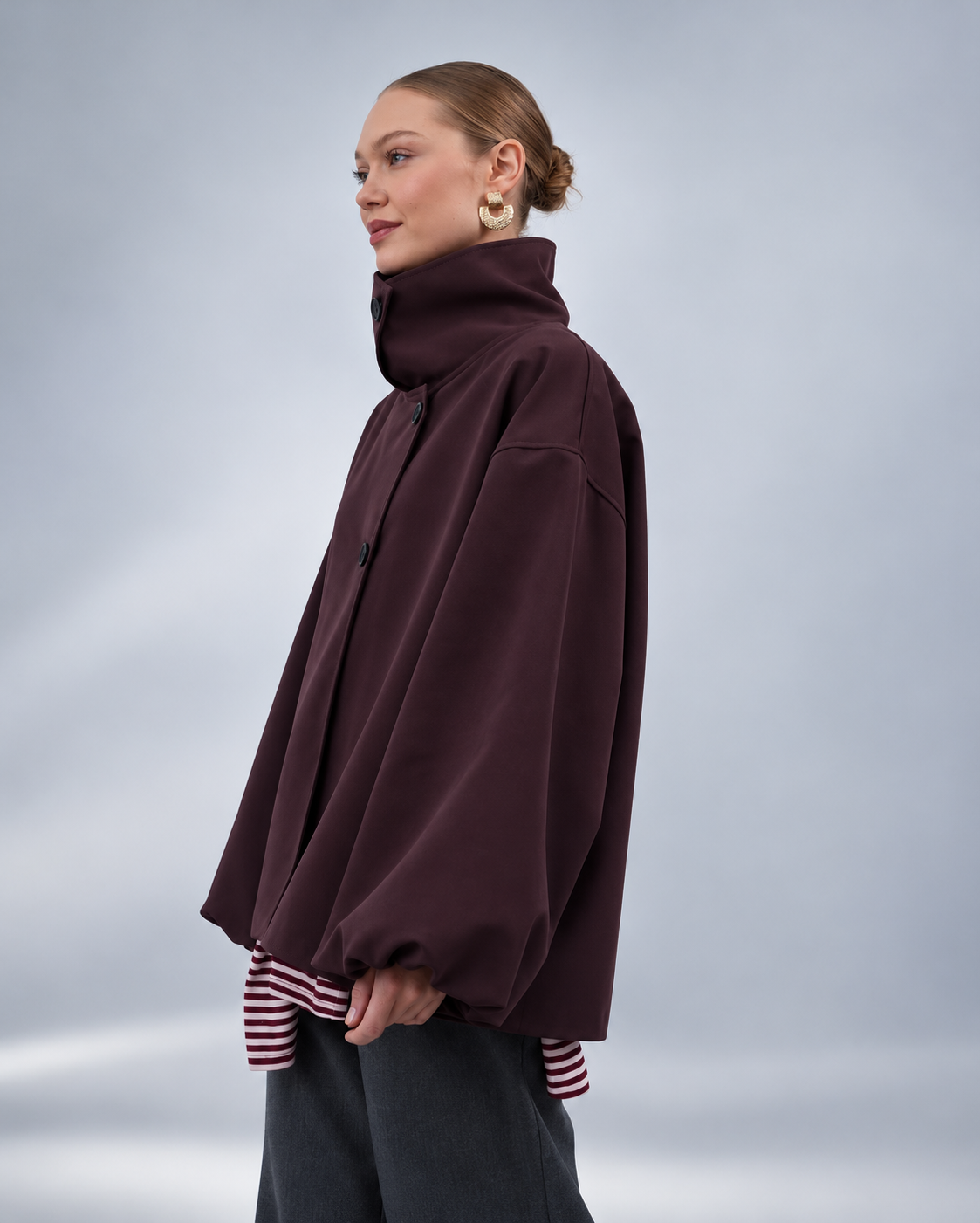 High-neck trench plum