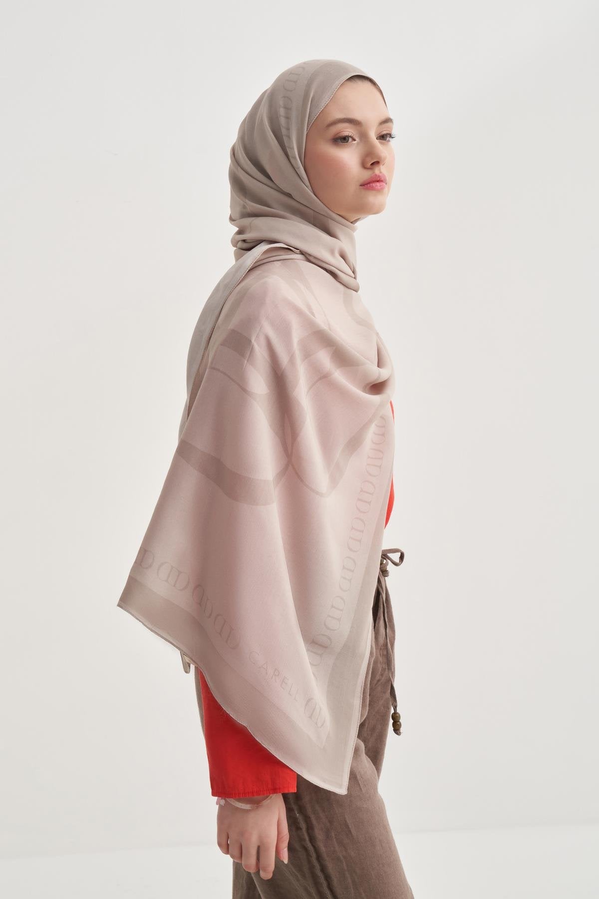 Monogram Scarf Milk Coffee