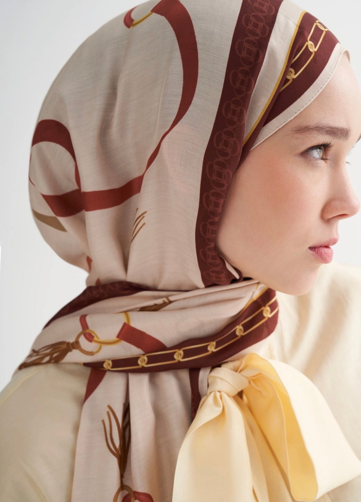 Alvena Incira Creme Scarf