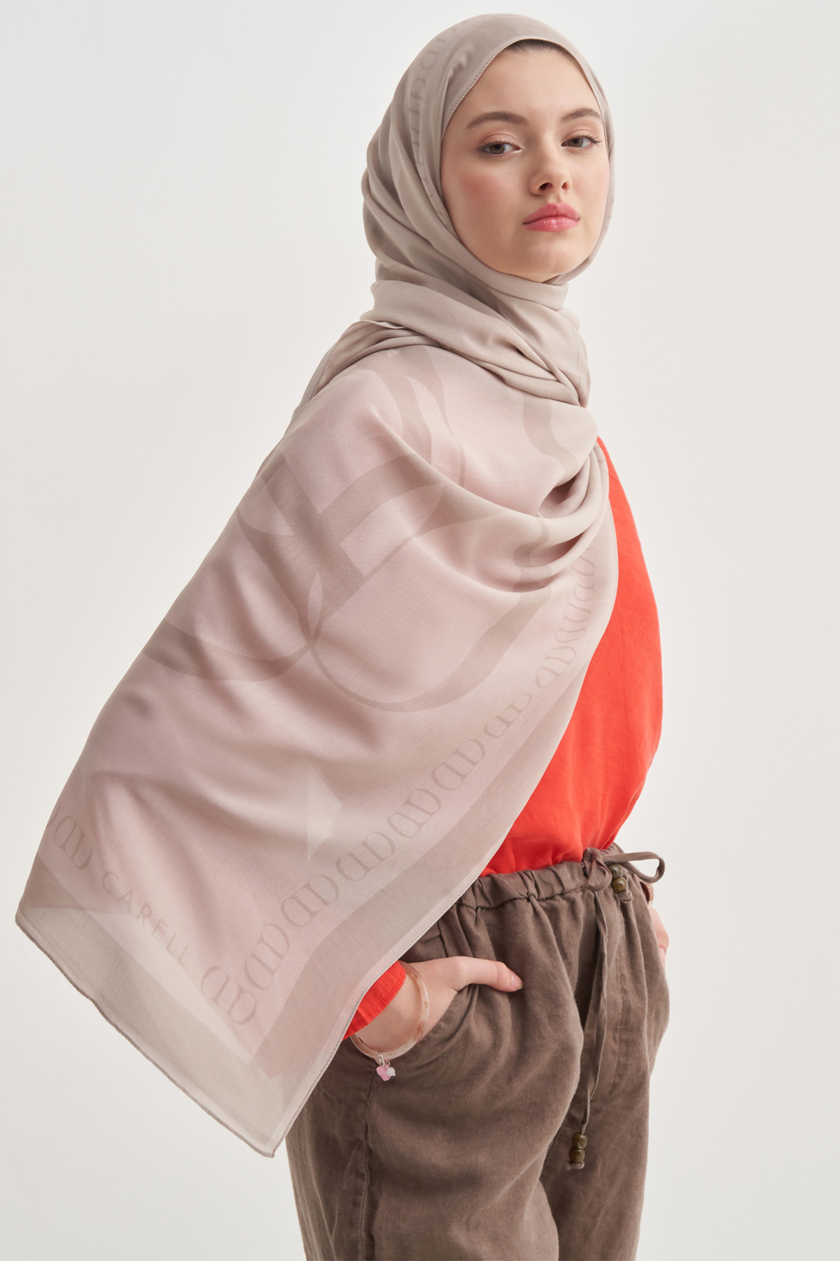 Monogram Scarf Milk Coffee