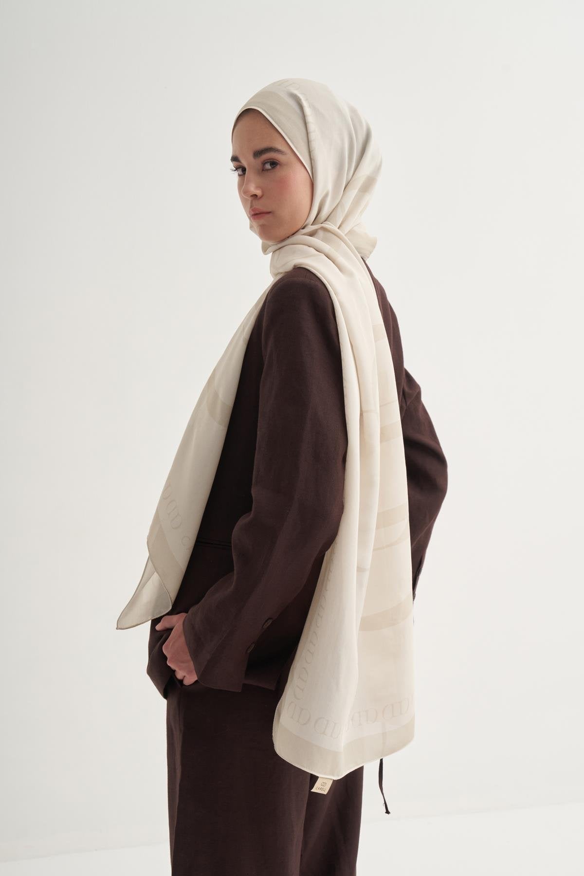 Monogram Scarf Crème