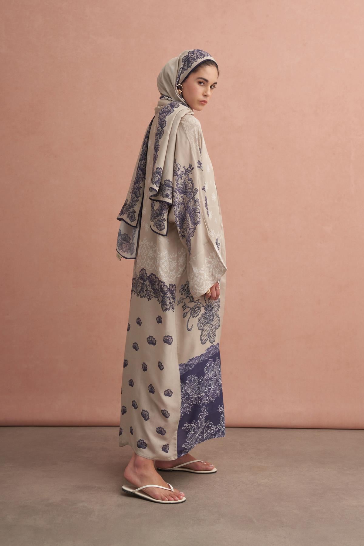 Floral Abaya & Scarf