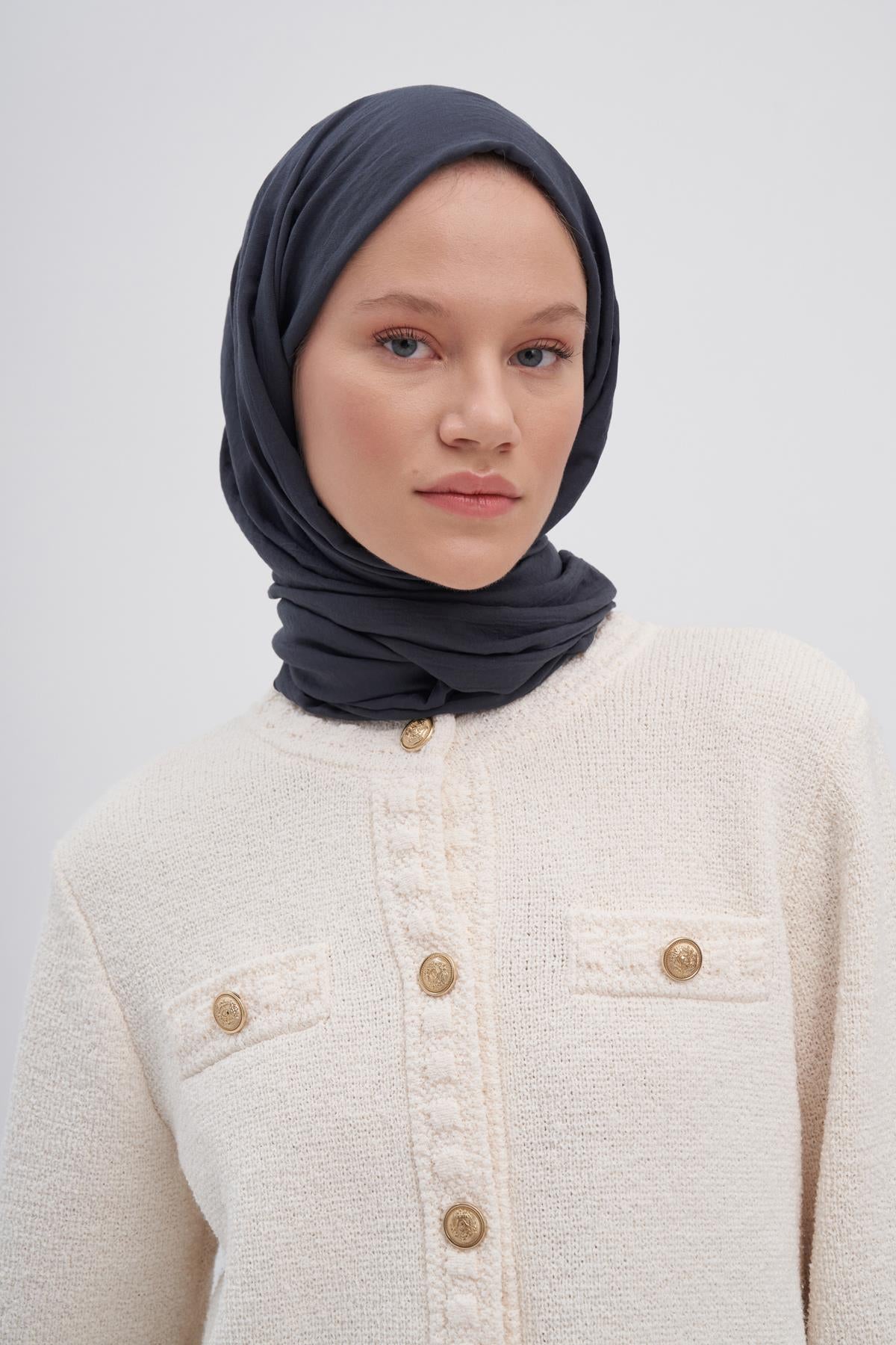 Organic Crinkled Scarf Anthracite